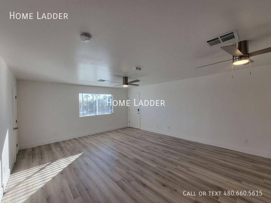 Apartment for rent at 2301 N 27th St #4, Phoenix, AZ 85008