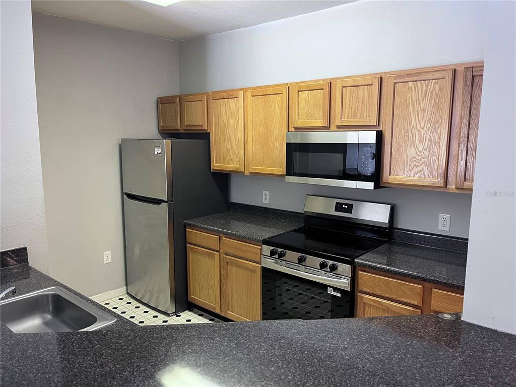 Apartment for rent at 4802 51st St W #521, Bradenton, FL 34210