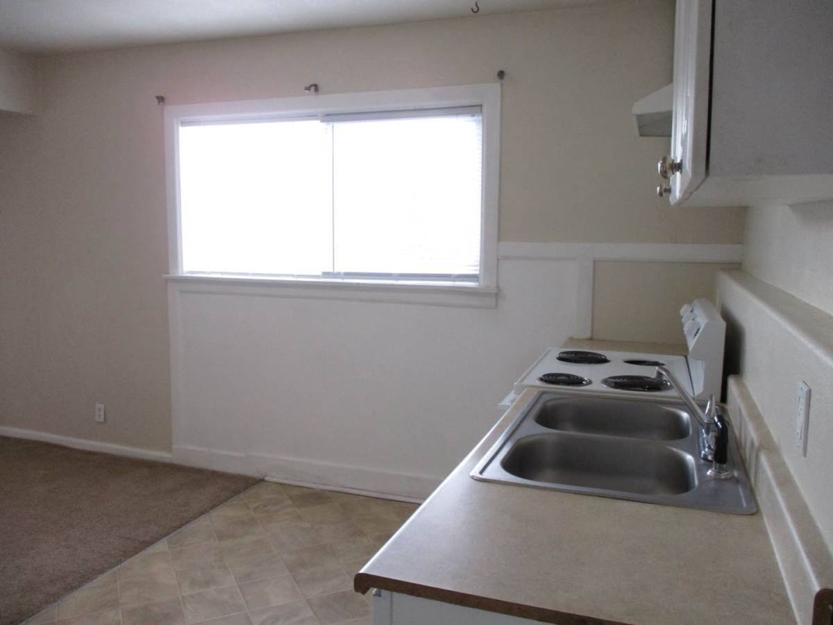 Apartment for rent at 817 So 11th St, Tacoma, WA 98405
