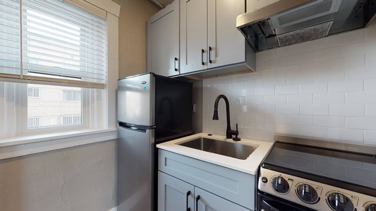 Apartment for rent at 1060 N Logan St, Denver, CO 80203