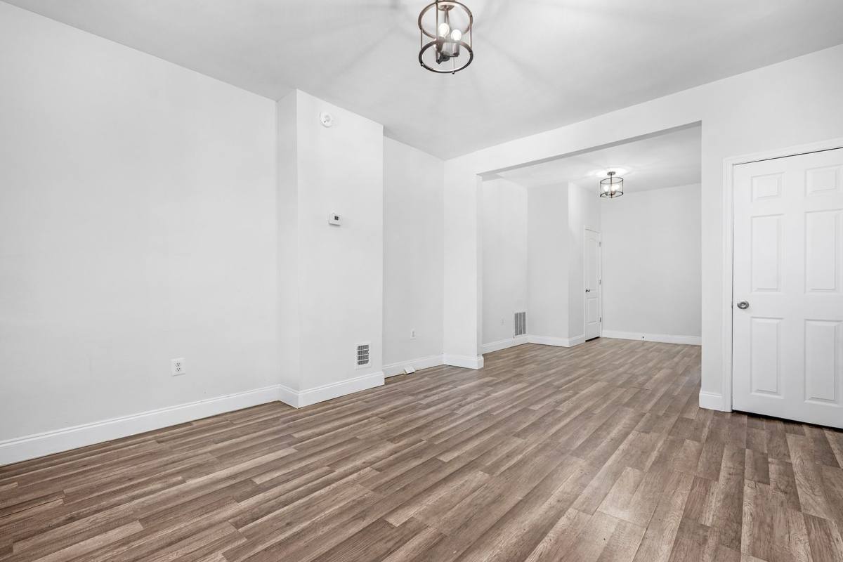 House for rent at 627 N Lakewood Ave, Baltimore, MD 21205