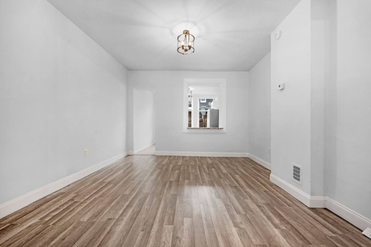 House for rent at 627 N Lakewood Ave, Baltimore, MD 21205