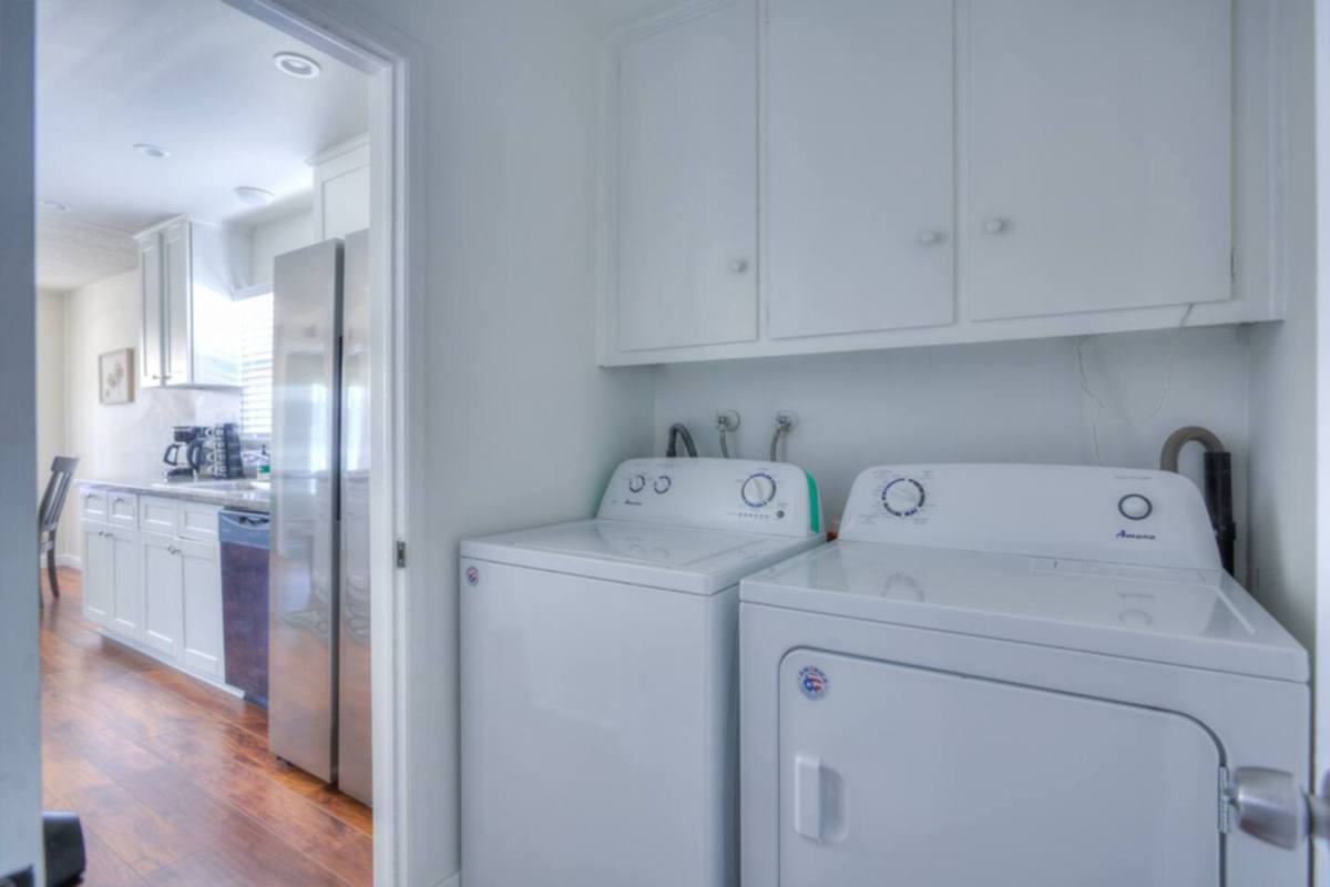 House for rent at 274 N Dominguez Place, Azusa, CA 91702