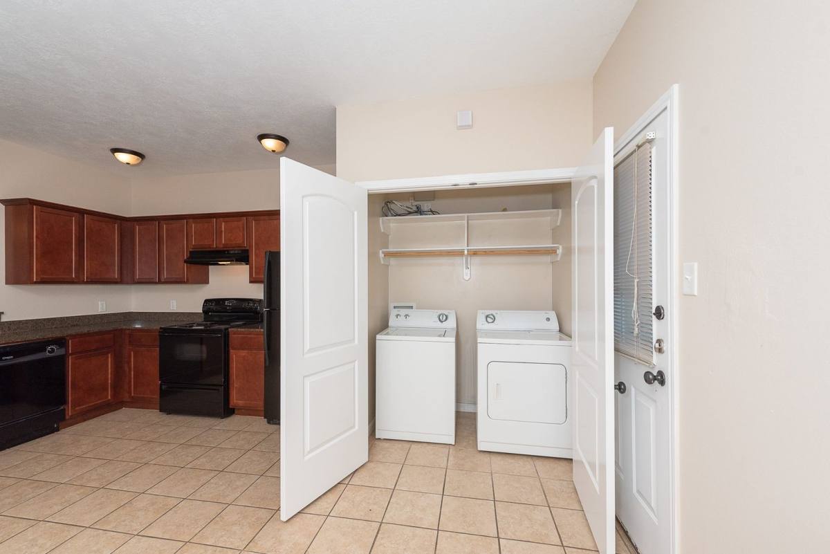 Townhouse for rent at 3613 S Hampton Court, Bryan, TX 77801