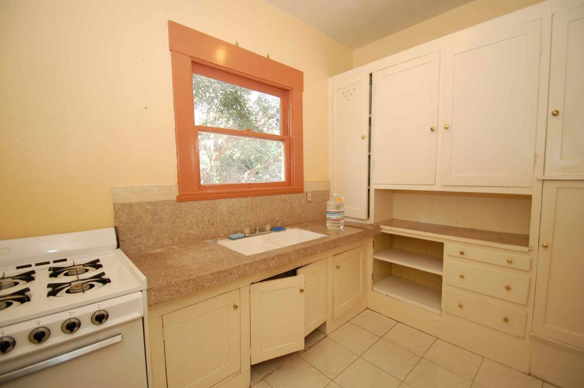 Apartment for rent at 2100 California St, Berkeley, CA 94703