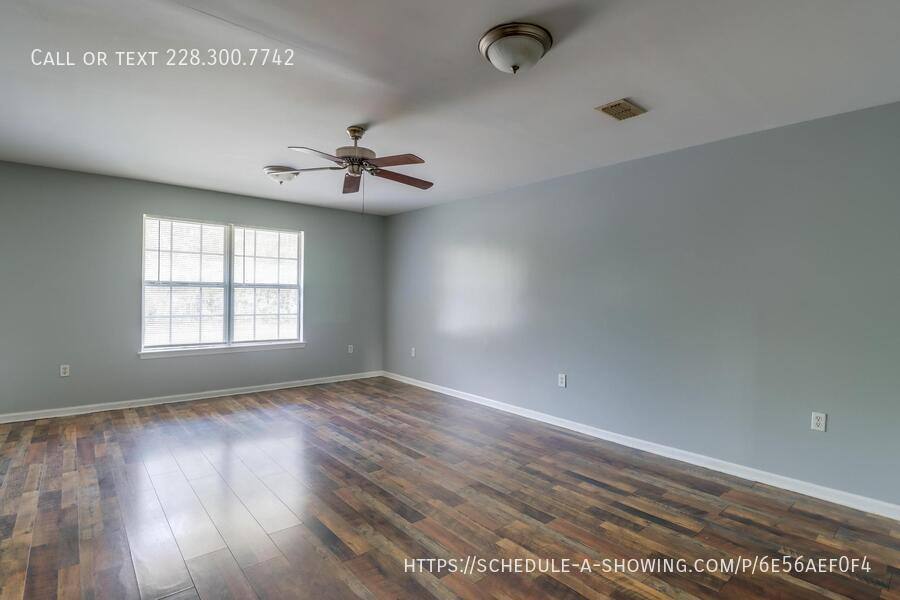 Apartment for rent at 124 30th 1 2 St #B, Gulfport, MS 39507