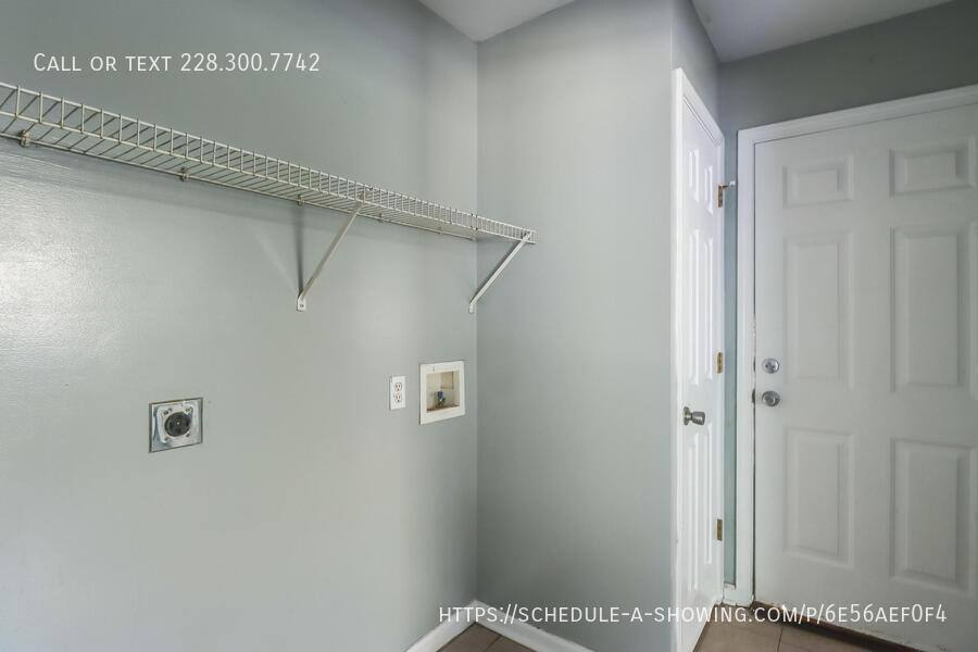 Apartment for rent at 124 30th 1 2 St #B, Gulfport, MS 39507
