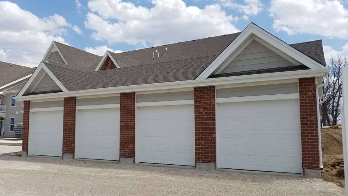 Apartment for rent at 4300-4330 Timber Ridge Court, Joliet, IL 60436