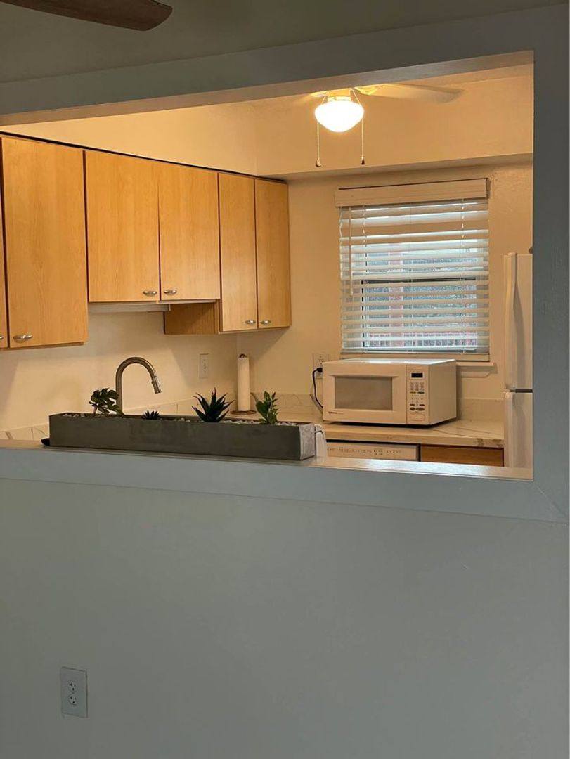 Apartment for rent at 2500 Houma Blvd, Metairie, LA 70005