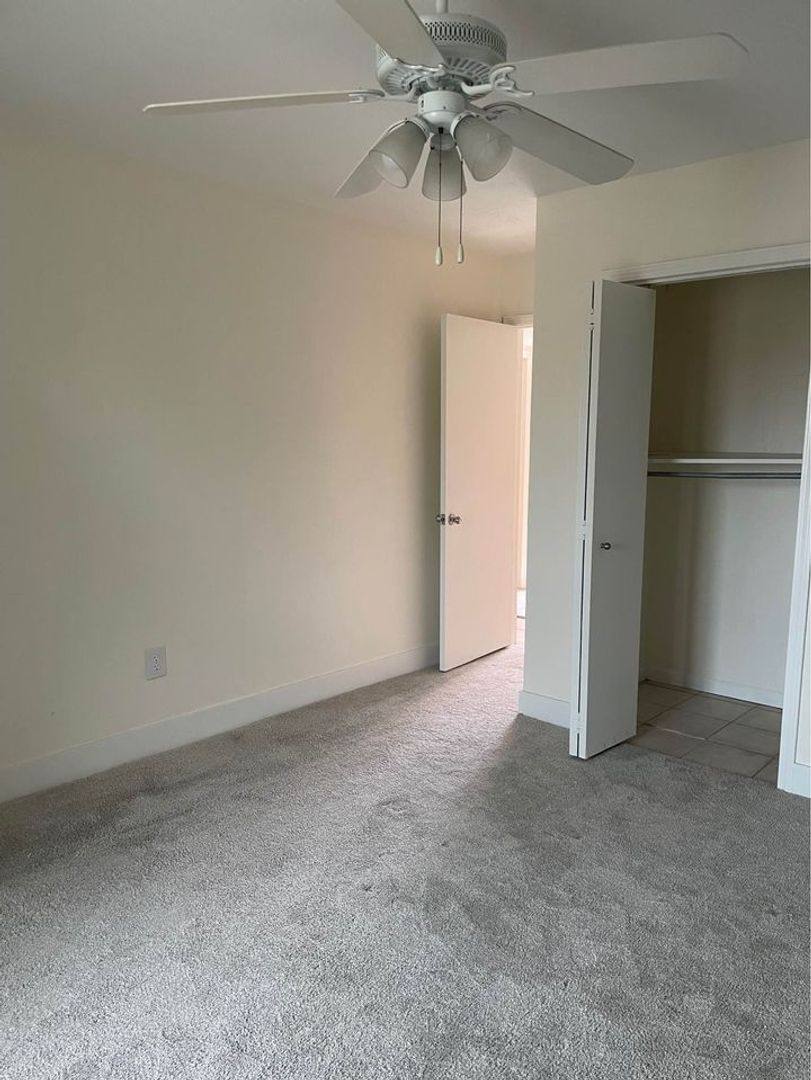 Apartment for rent at 2500 Houma Blvd, Metairie, LA 70005