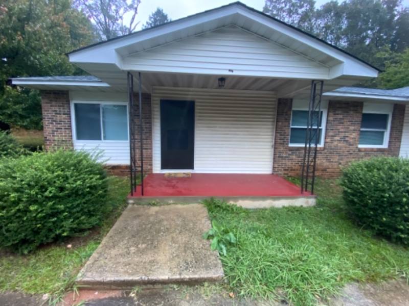 Apartment for rent at 101 Stonehaven Dr, Greenwood, SC 29649