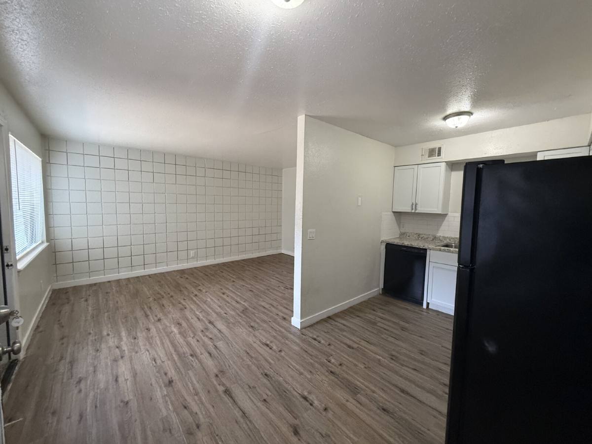Apartment for rent at 917 N Yale Ave #116, Tulsa, OK 74115