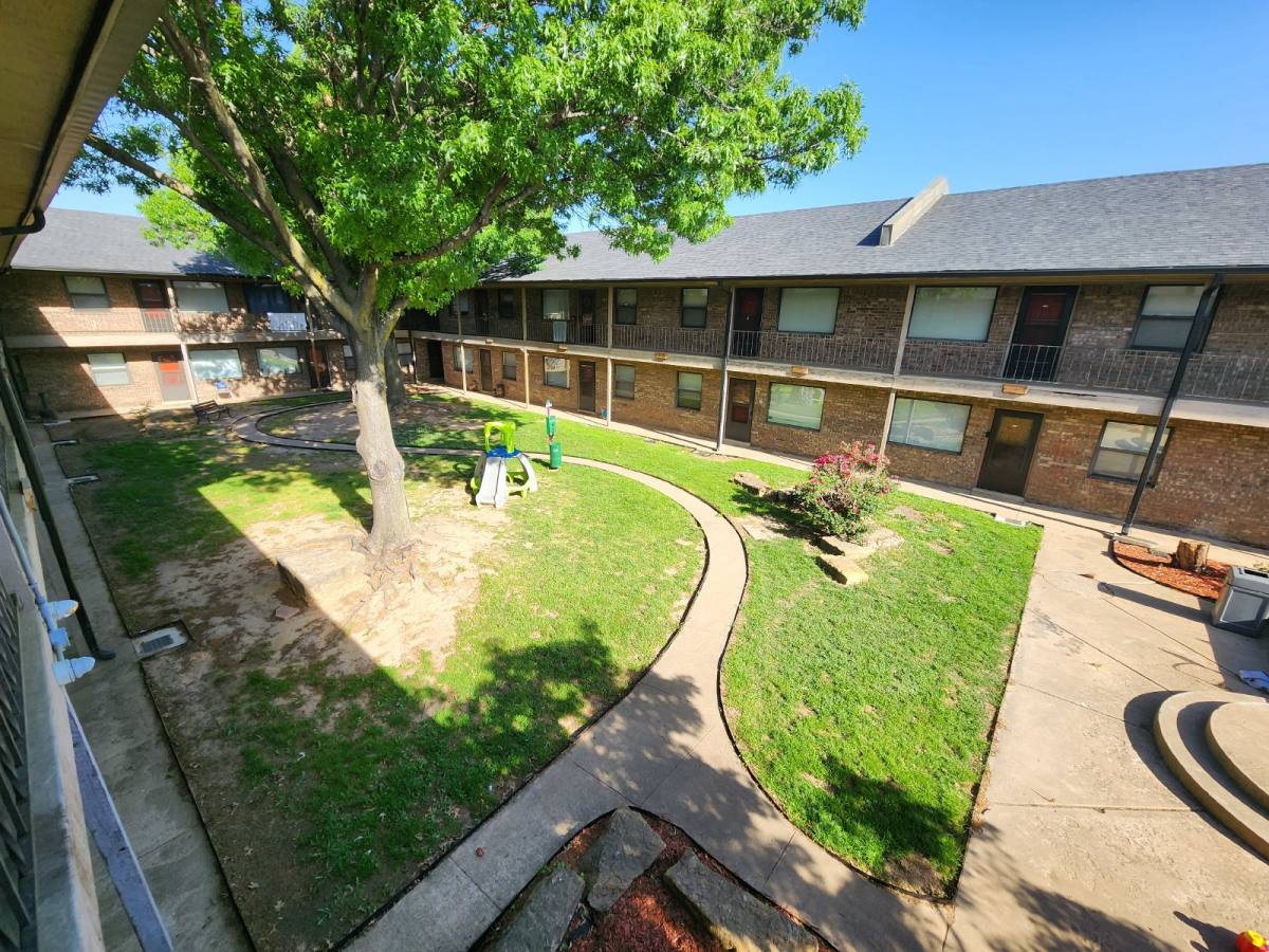 Apartment for rent at 917 N Yale Ave #116, Tulsa, OK 74115