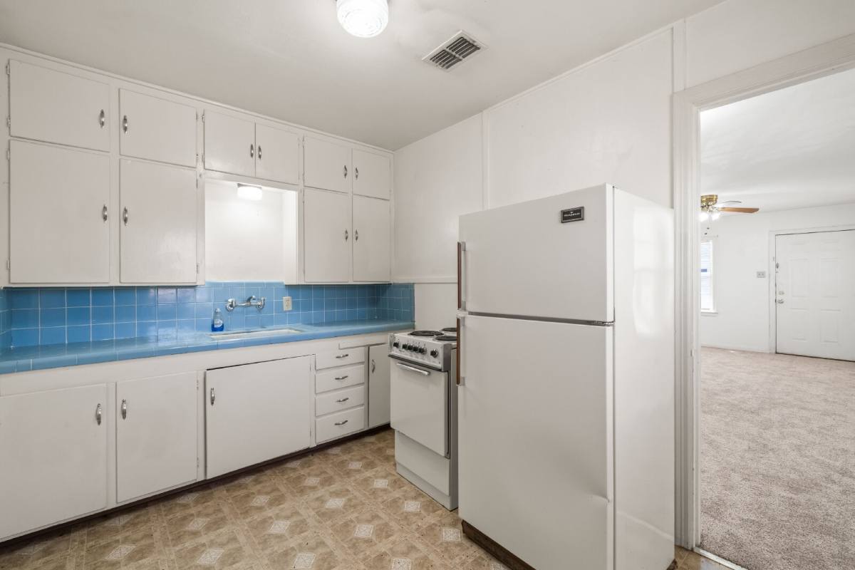 Townhouse for rent at 1718 46th St #B, Lubbock, TX 79412