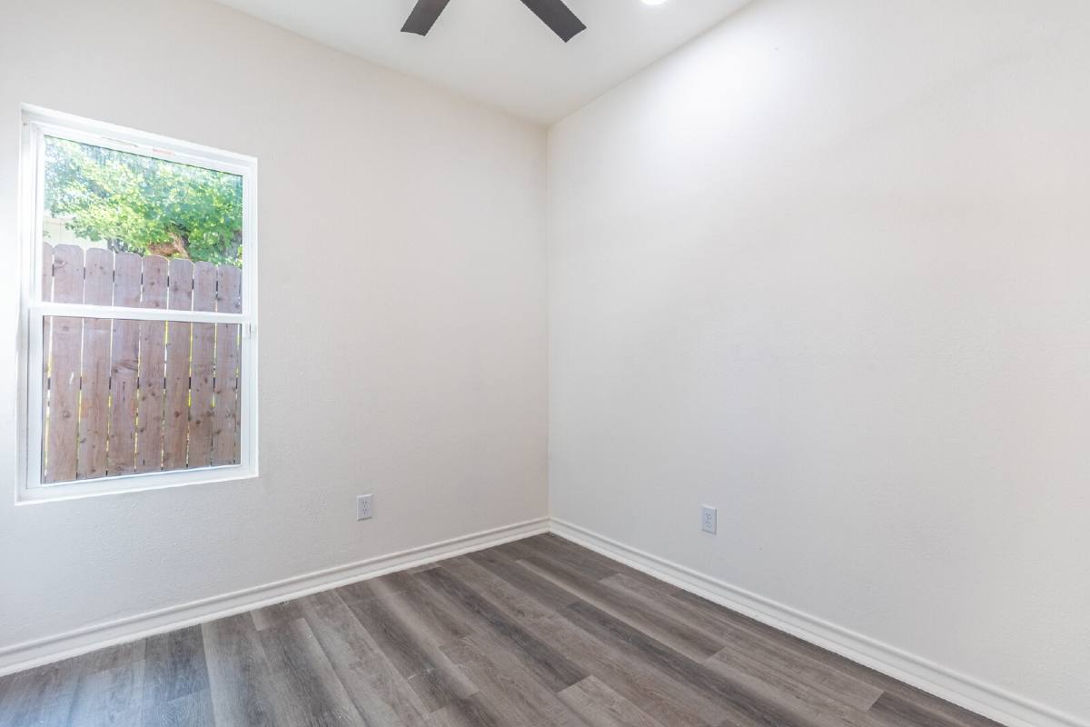 House for rent at 118 Shenandoah St #202, San Antonio, TX 78210