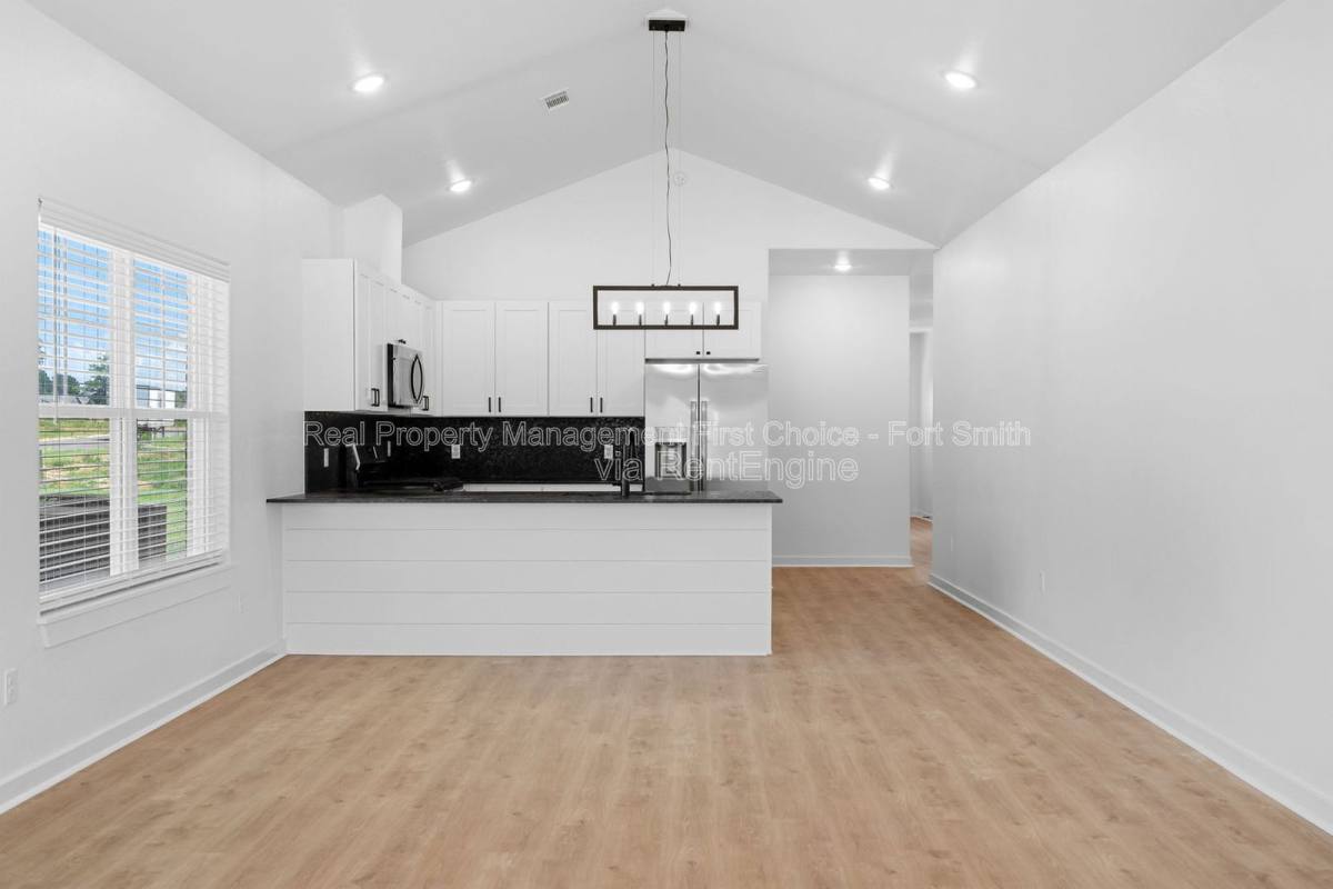 Apartment for rent at 8705 Cantera Dr #B, Fort Smith, AR 72916