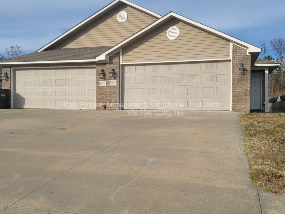 Apartment for rent at 2006 Ingalls Lane #B, Alma, AR 72921