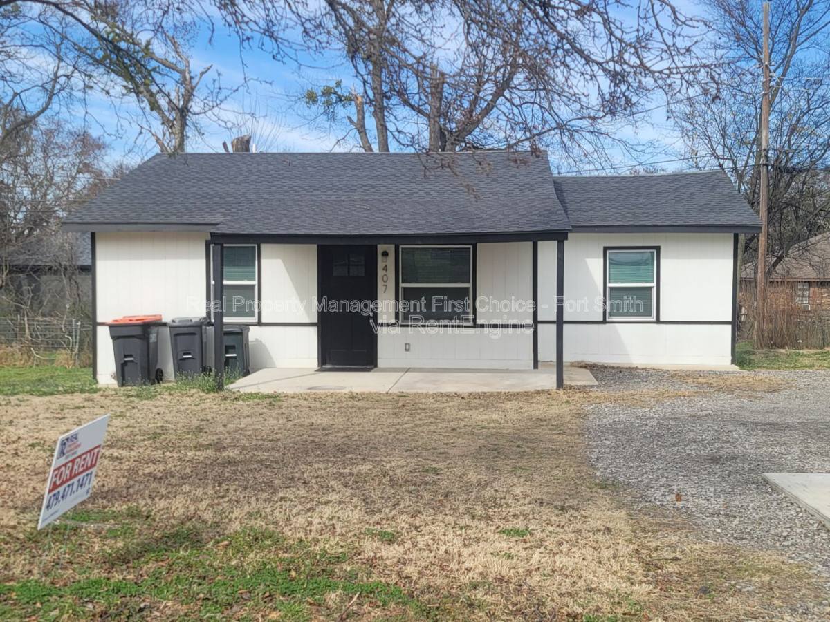 House for rent at 407 Hemlock St, Van Buren, AR 72956