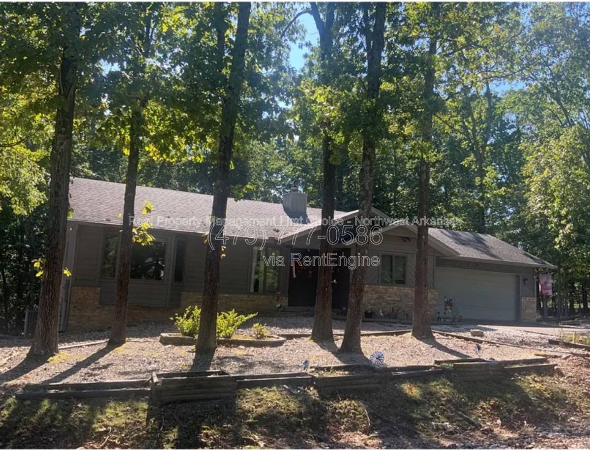 House for rent at 12 Sunderland Dr, Bella Vista, AR 72714