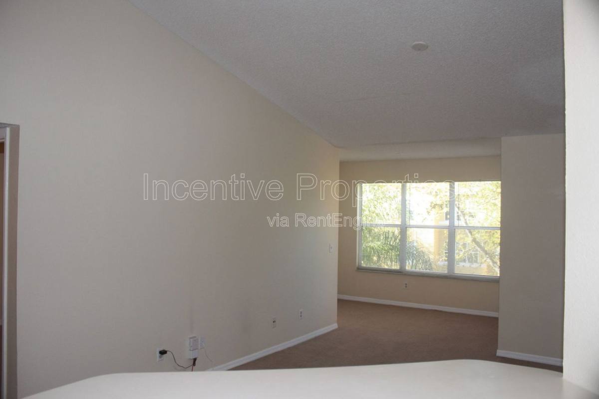 Condo for rent at 4518 Commander Dr #1934, Orlando, FL 32822