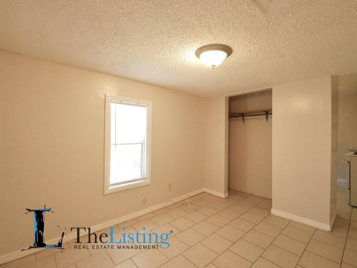 Apartment for rent at 1005 Pine Ave #A, Sanford, FL 32771