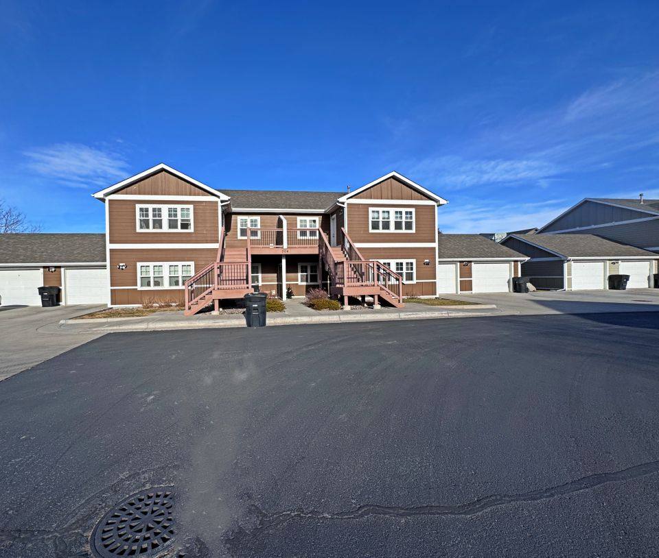 Apartment for rent at Brookshire, 218 Brookshire Blvd #4, Billings, MT 59102