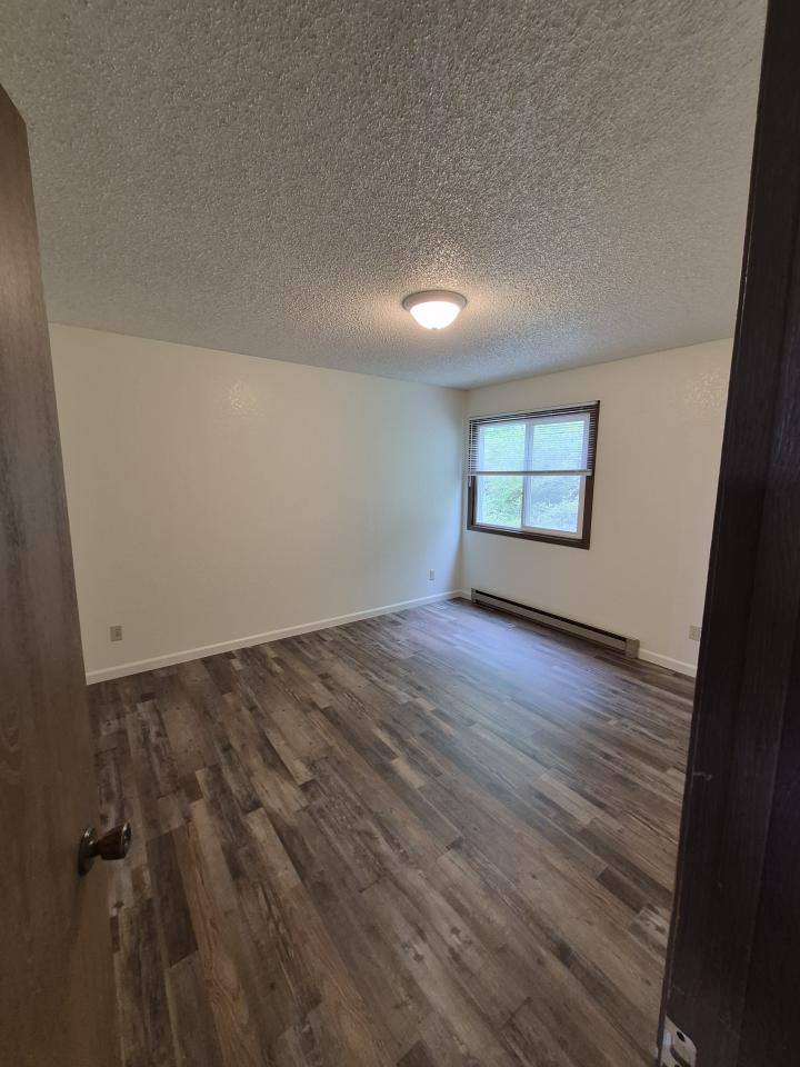 Apartment for rent at 1905-1909 Burnstead Drive, 1907 Burnstead Dr, Billings, MT 59101
