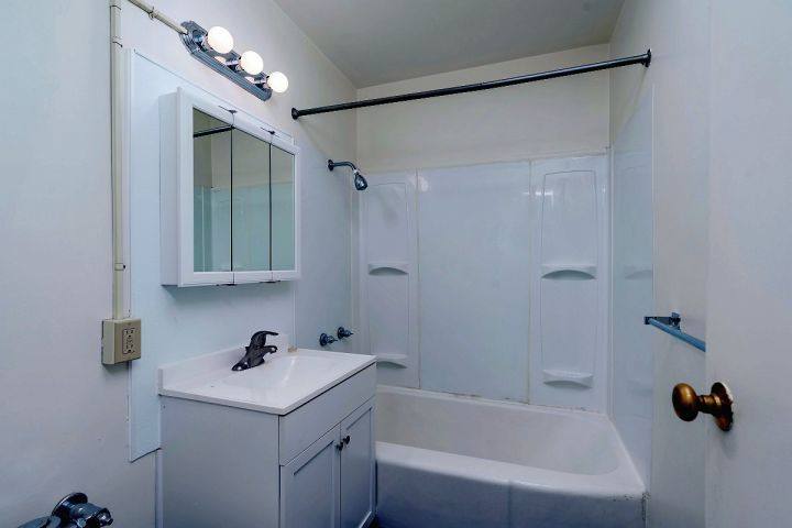 Apartment for rent at Rockvue Lofts, 429 N 33rd St #SEE Manager, Billings, MT 59101