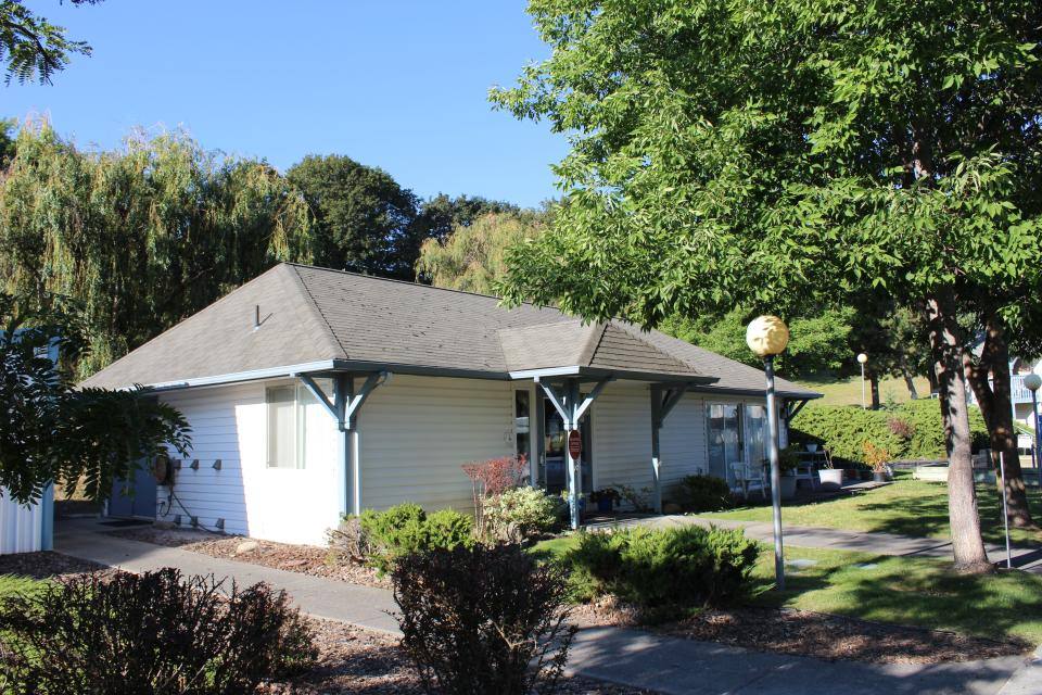 Apartment for rent at Camas Village, 1875 White Ave, Moscow, ID 83843