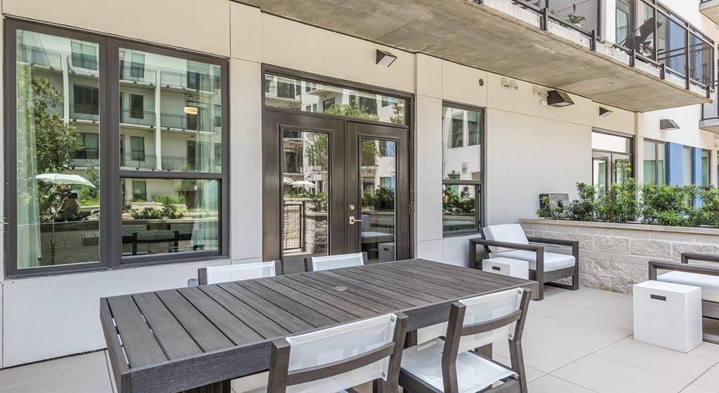 Apartment for rent at 1825 San Jacinto St, Houston, TX 77002