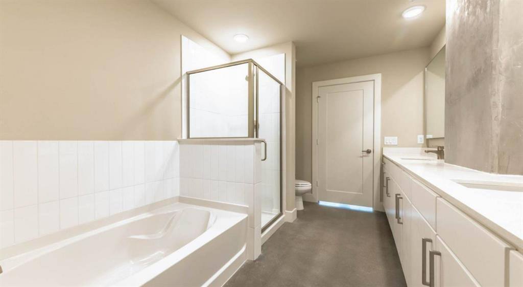 Apartment for rent at 1825 San Jacinto St, Houston, TX 77002
