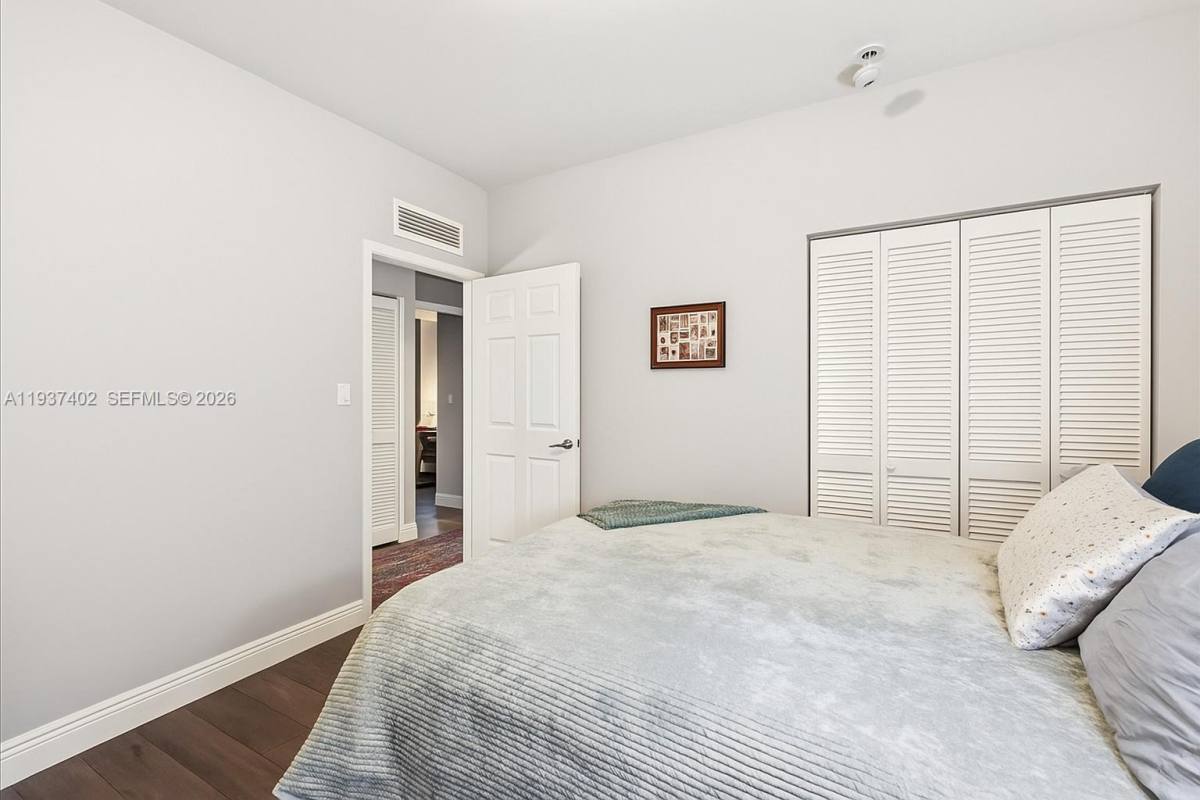 Apartment for rent at 2730 SW 26th St #2, Miami, FL 33133