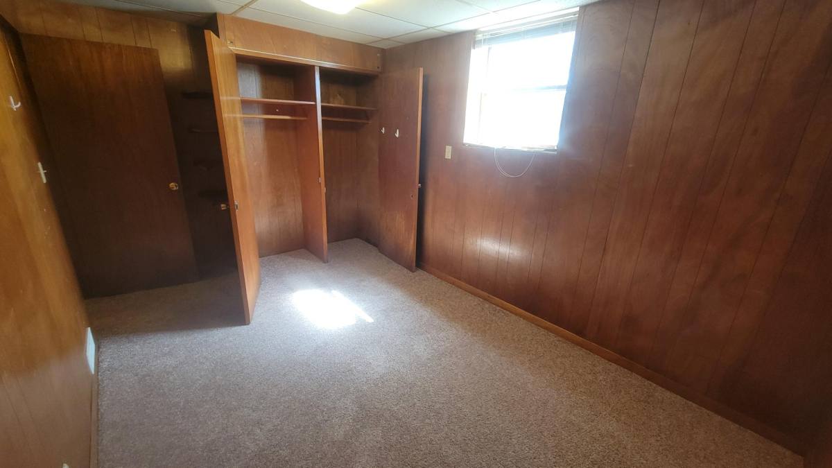Apartment for rent at 1011 Lincoln St #5, Vermillion, SD 57069