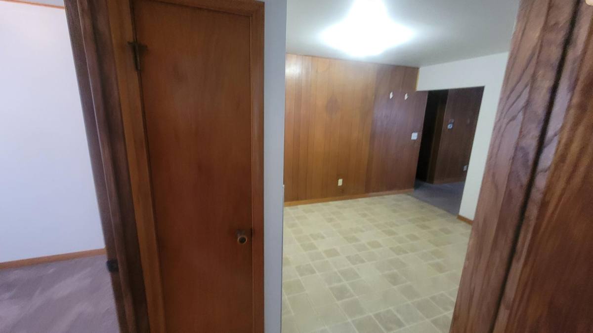 Apartment for rent at 1011 Lincoln St #6, Vermillion, SD 57069