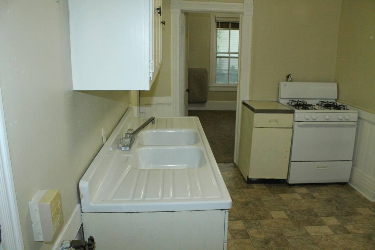 Apartment for rent at 119 Elm St #1, Vermillion, SD 57069
