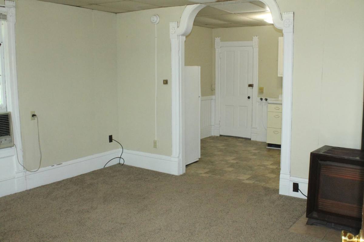 Apartment for rent at 119 Elm St #1, Vermillion, SD 57069