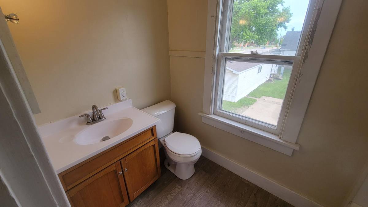 Apartment for rent at 445 N Plum St #201, Vermillion, SD 57069
