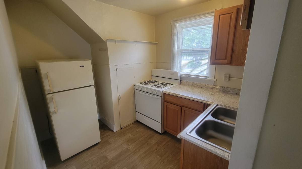 Apartment for rent at 445 N Plum St #201, Vermillion, SD 57069