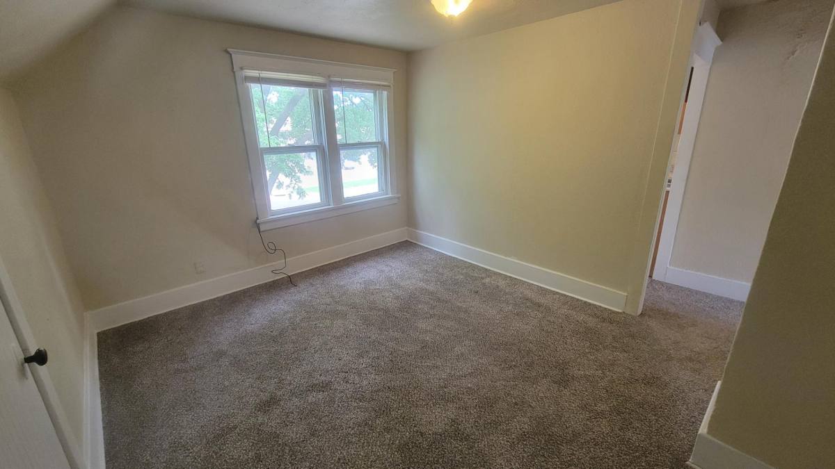 Apartment for rent at 445 N Plum St #201, Vermillion, SD 57069