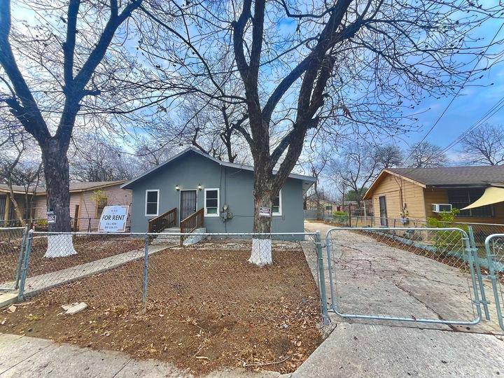 House for rent at 1217 Keats St, San Antonio, TX 78211