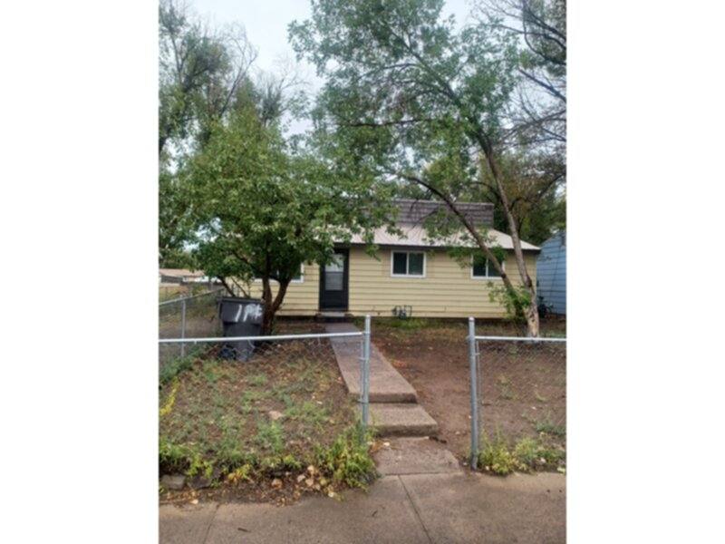 House for rent at 403 11th St, Alamosa, CO 81101