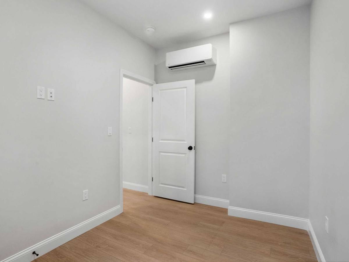 Apartment for rent at 176 Salem St, Boston, MA 02113