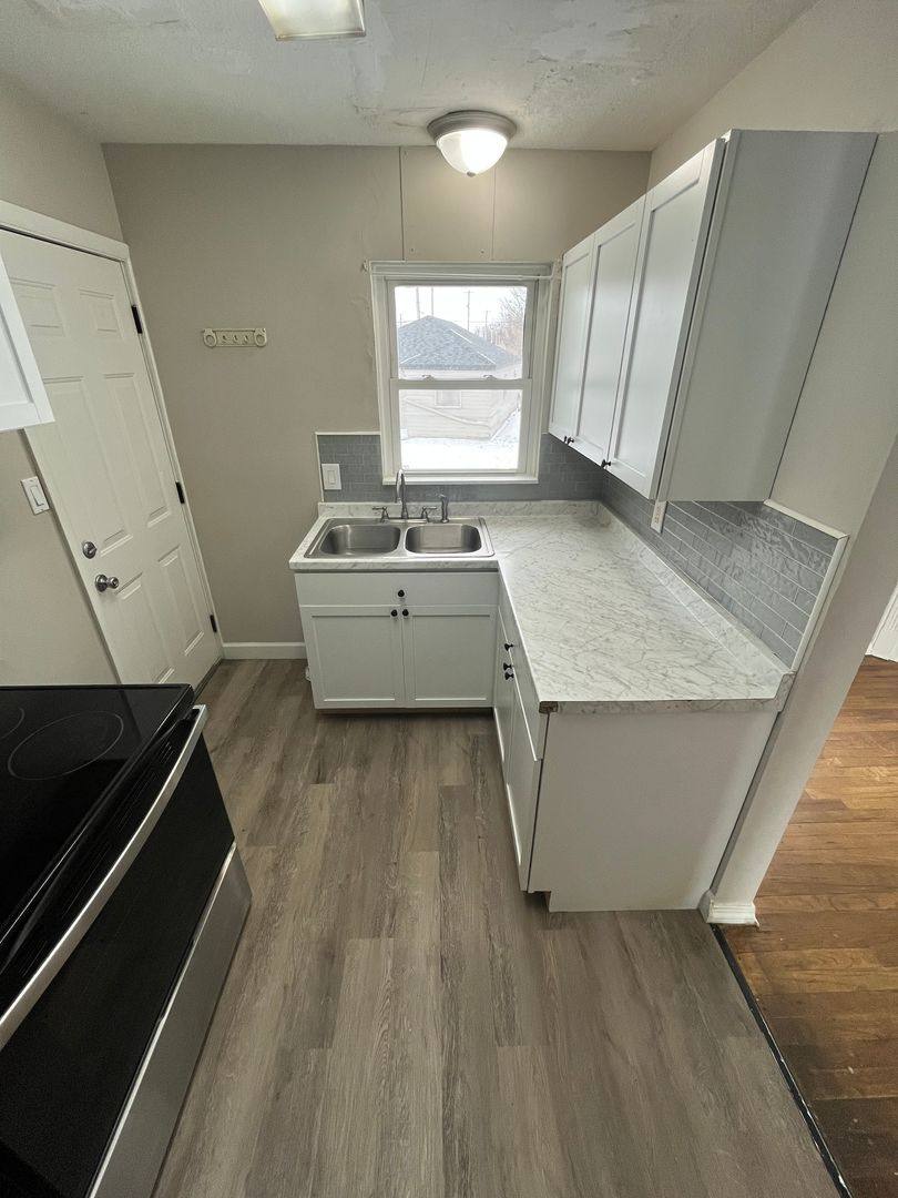 Apartment for rent at 1660 St Joseph Blvd, Fort Wayne, IN 46805