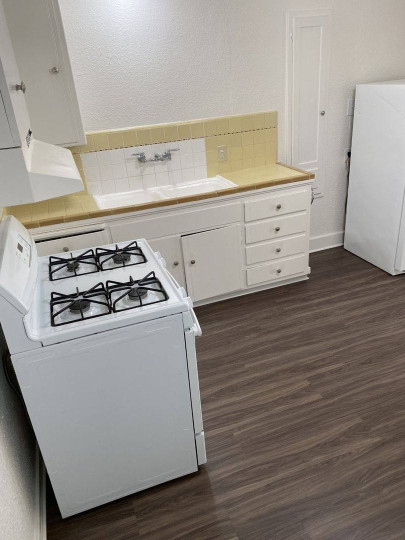 Apartment for rent at 326 A Capitol St, Vallejo, CA 94590