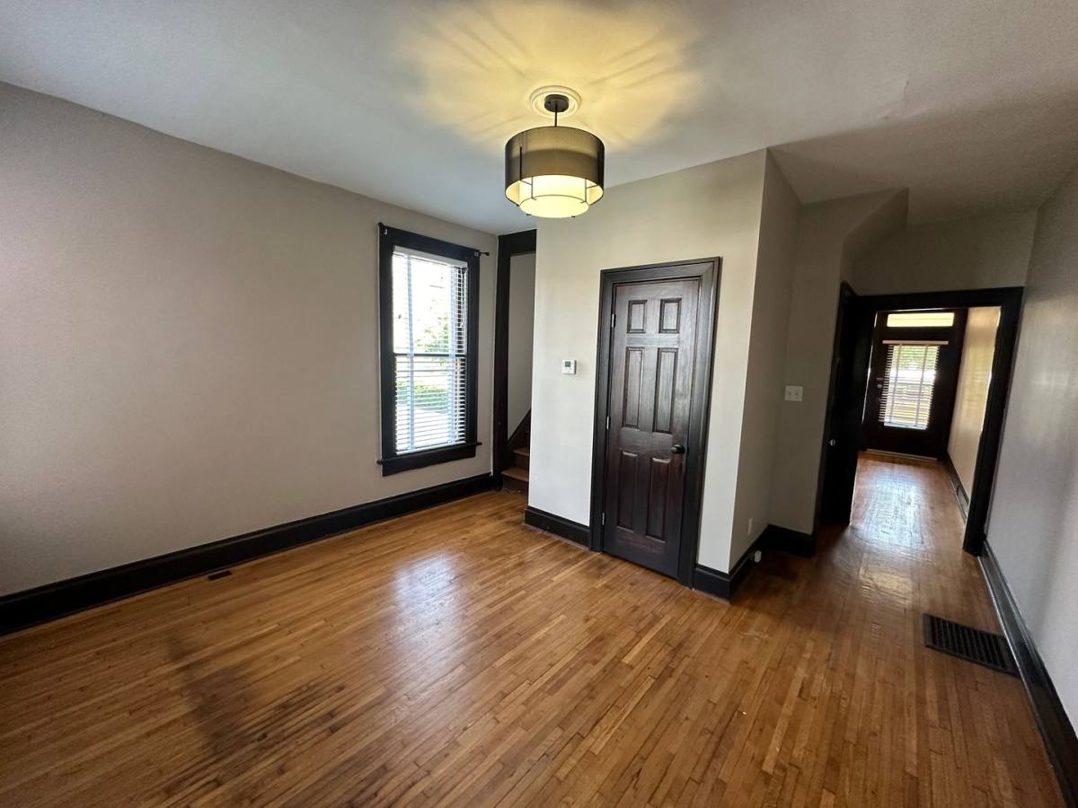 Apartment for rent at 64 W Greenwood Ave, Columbus, OH 43201