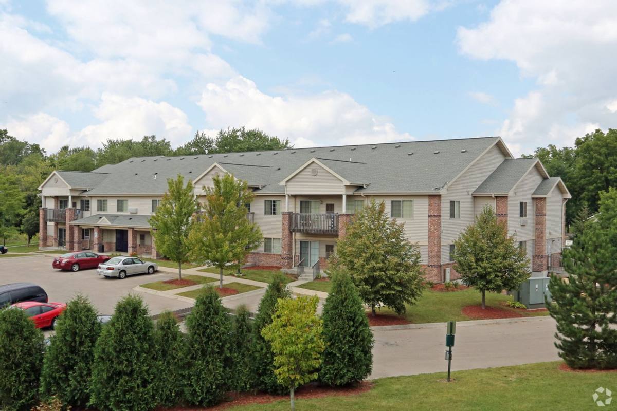 Apartment for rent at 533 & 539 W Caine St, Whitewater, WI 53190