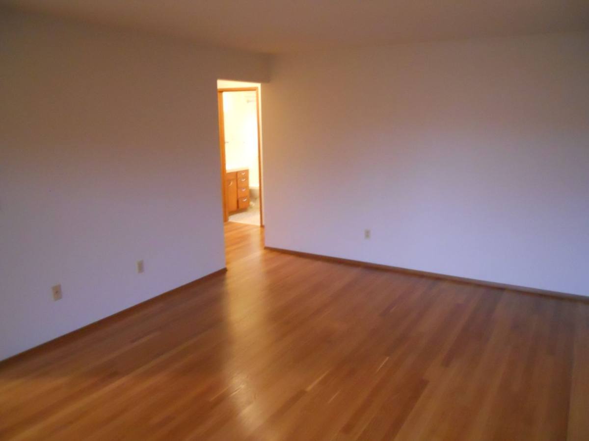 Apartment for rent at 6530 24th Ave NW, Seattle, WA 98117