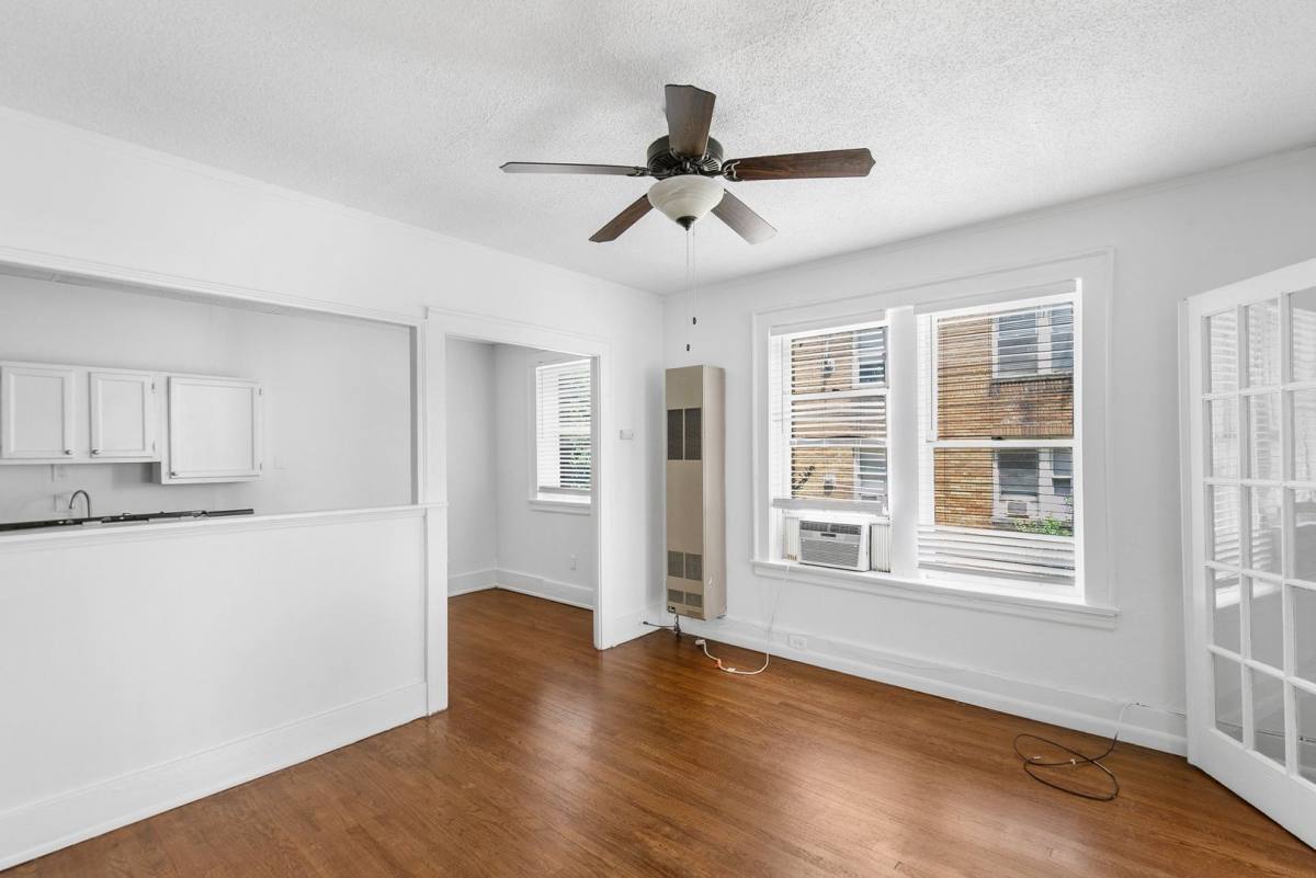 Townhouse for rent at 1000-1010 18th St S, Birmingham, AL 35205