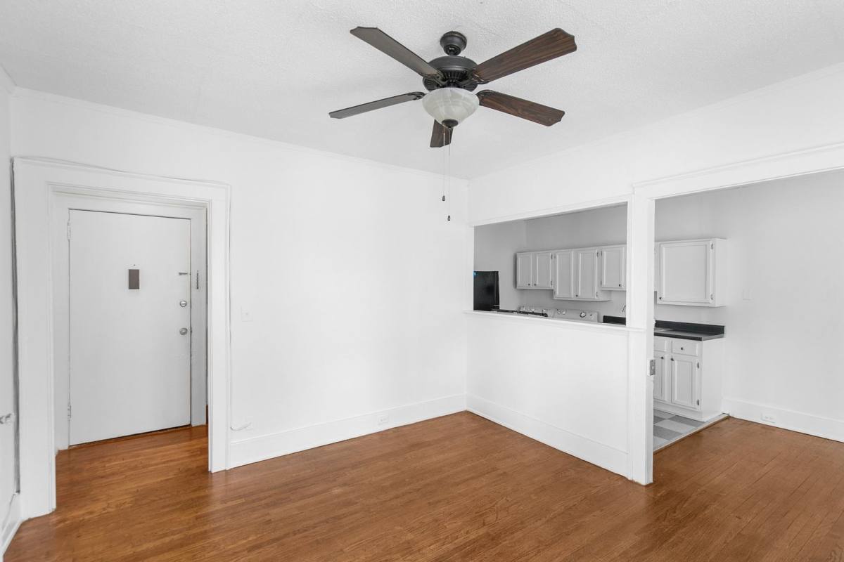 Townhouse for rent at 1000-1010 18th St S, Birmingham, AL 35205