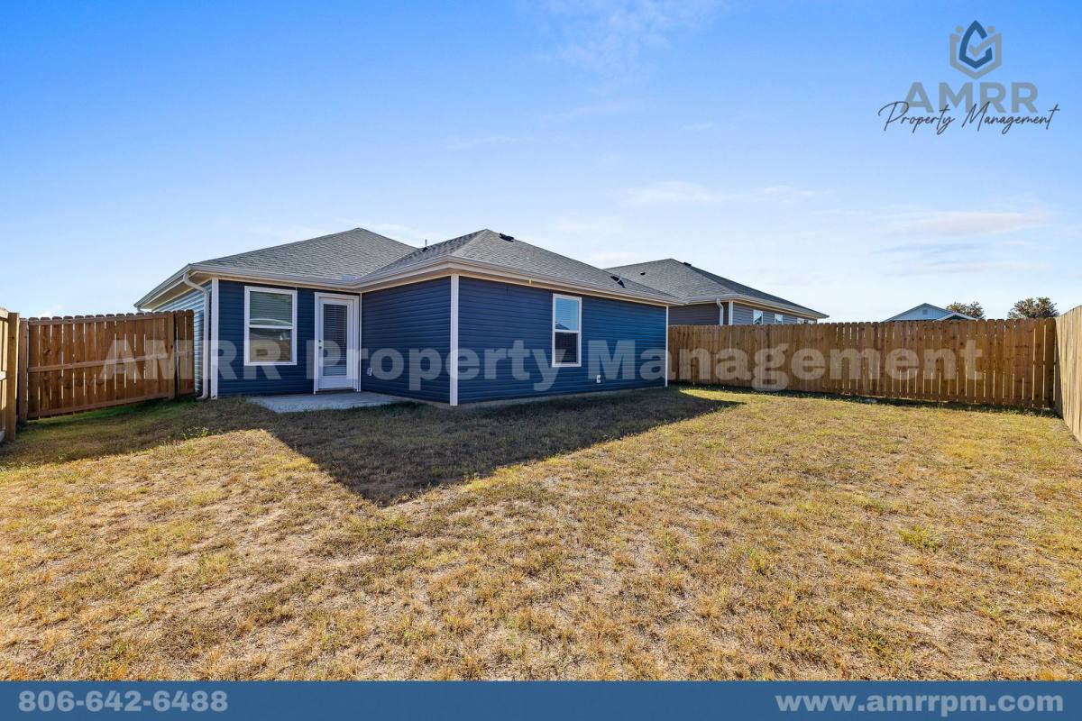 House for rent at 305 Abundance Lane, Decatur, AR 72722